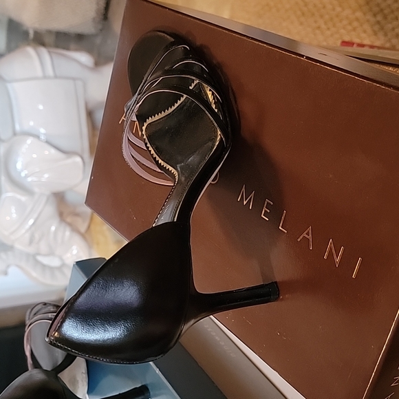 Antonio Melani Hallie Strappy Pumps in Black sz8 - Picture 5 of 8